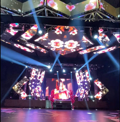 PRODUÇÃO PARA FESTA DE 15 ANOS