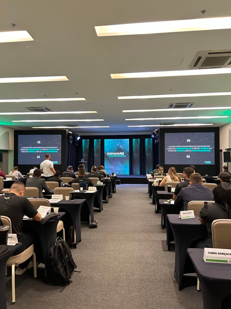 EXPANSÃO EMPRESARIAL